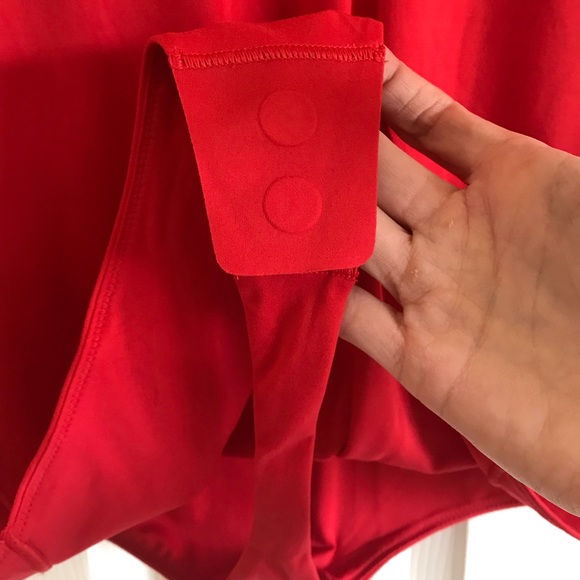 Lululemon Wundermost Nulu Short-Sleeve Crew Thong Bodysuit - like new - Picture 8 of 16